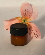 Load image into Gallery viewer, Peach & Fresh Fruit Preemie Candle